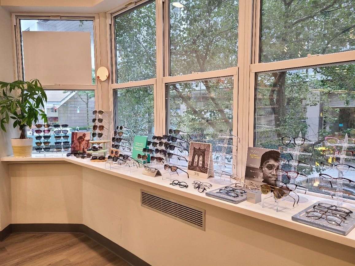 Eye Associates of New York | Computer Vision, Orthokeratology and PosEYEdon